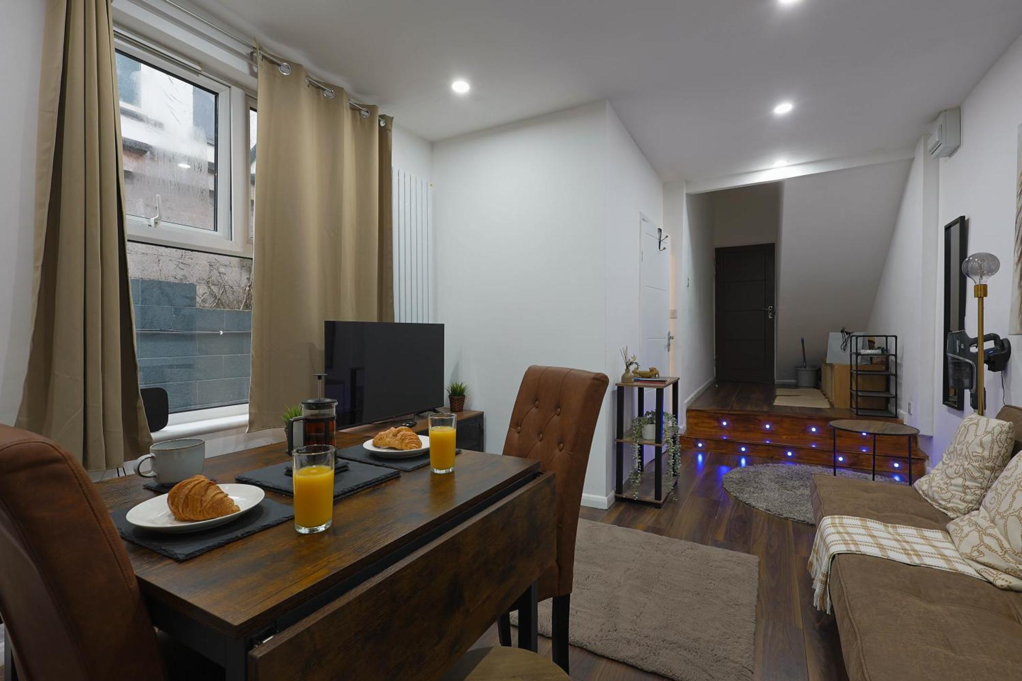 Stylish Apartment In City Centre - Walk Everywhere 卡迪夫 外观 照片